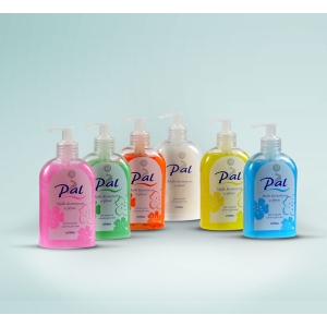 PAL – Kosmetyczne mydło w płynie z gliceryną 0,3l